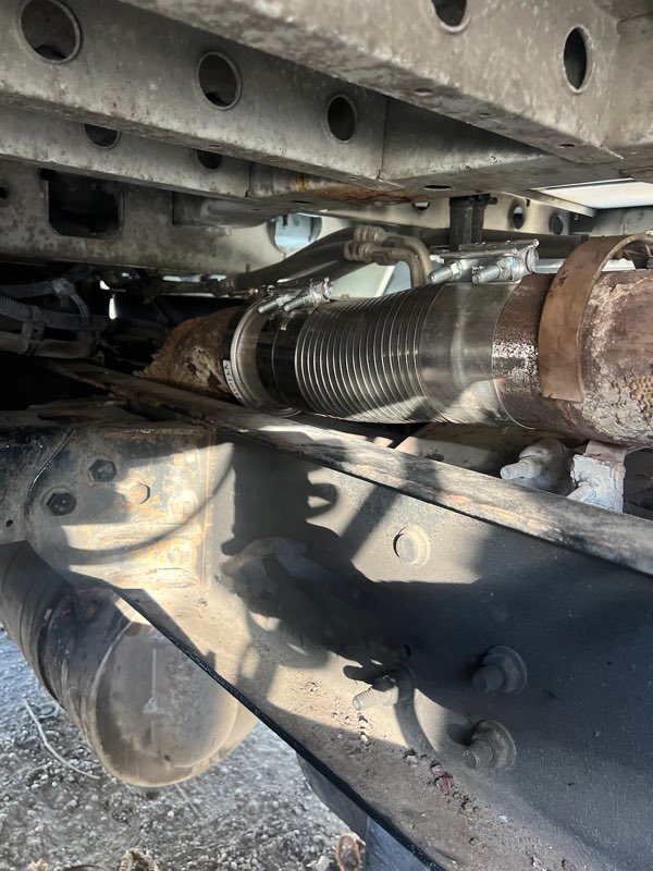 Crazy E Repair Shop truck repair photo