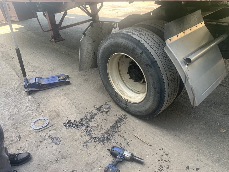 Crazy E Repair Shop truck repair photo